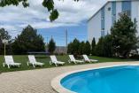 Отдых в Крыму Николаевка  гостиница с бассейном 
